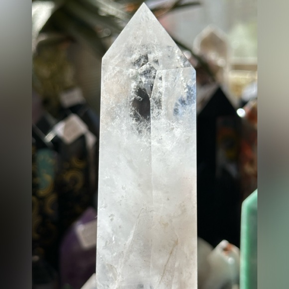 🎄SALE🎄Clear Quartz Crystal Point! - Picture 3 of 11